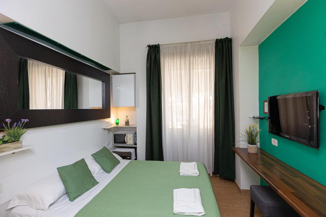 Internouno Hotell Rom Exteriör bild