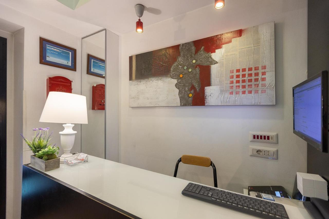 Internouno Hotell Rom Exteriör bild