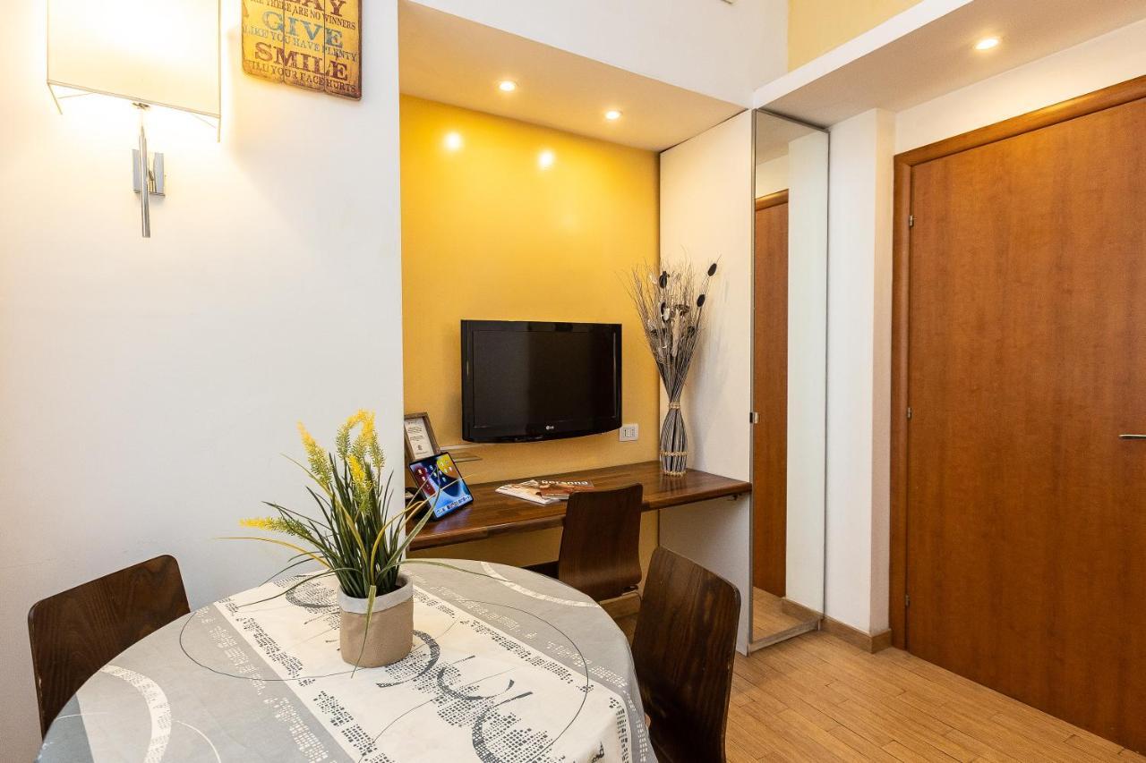 Internouno Hotell Rom Exteriör bild
