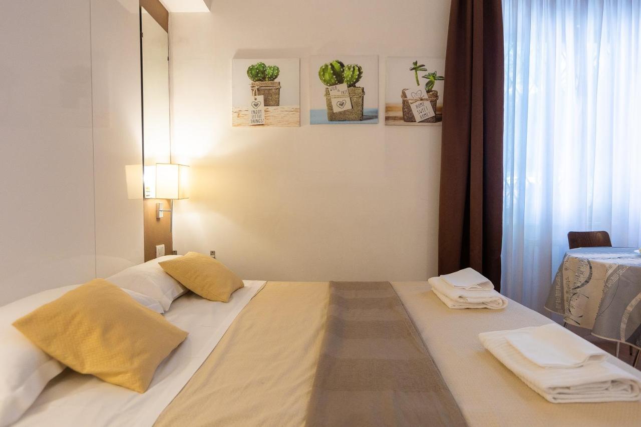 Internouno Hotell Rom Exteriör bild