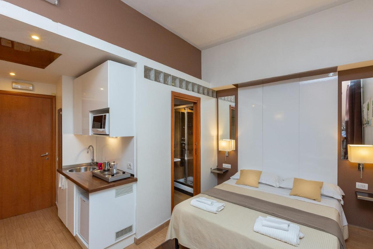 Internouno Hotell Rom Exteriör bild