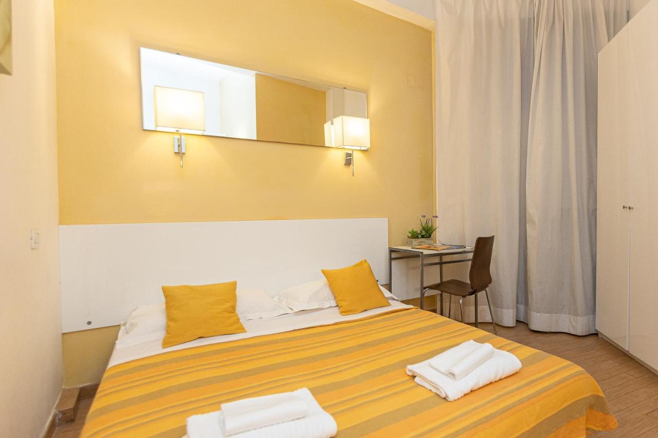Internouno Hotell Rom Exteriör bild