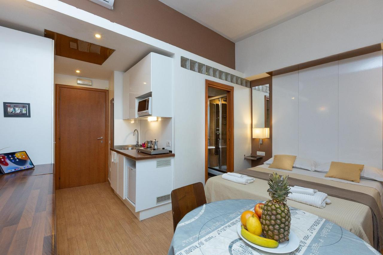 Internouno Hotell Rom Exteriör bild