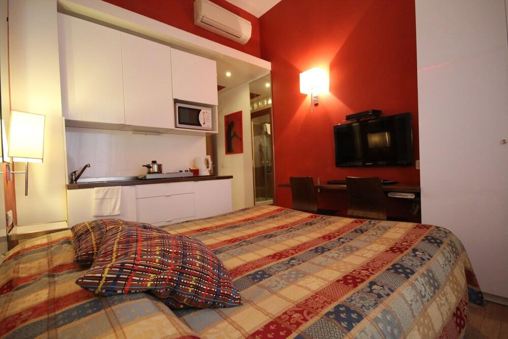 Internouno Hotell Rom Exteriör bild